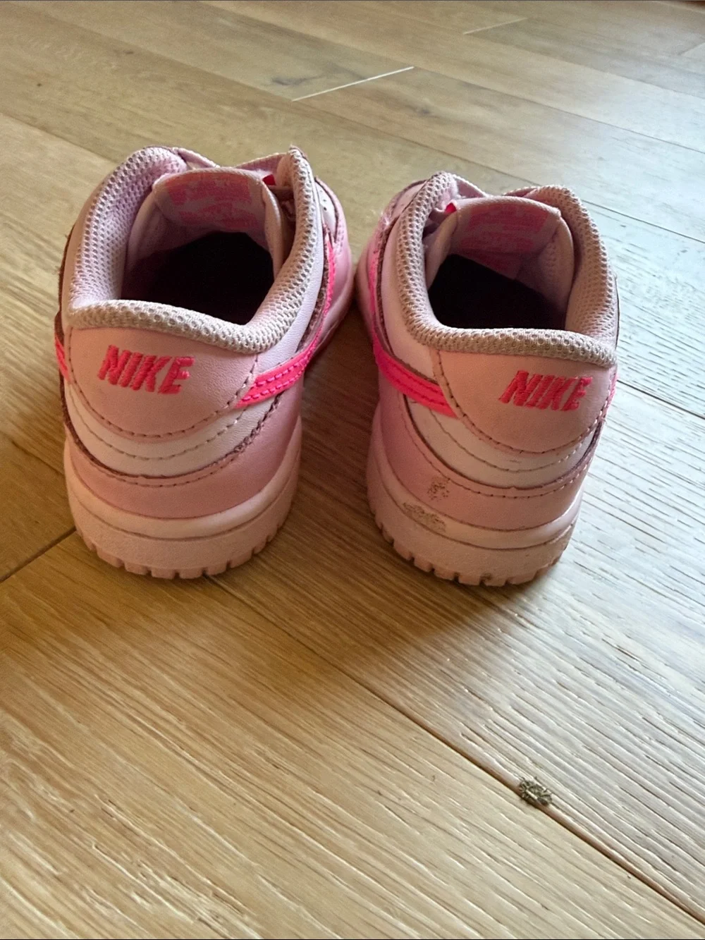 Nike Kids Pink Low-Top Sneakers with Hot Pink Swoosh